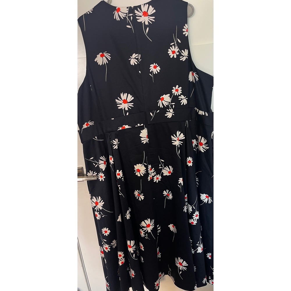 Giovanna Collection Navy Blue Daisy Floral Sleeveless Midi Dress Pockets 24W